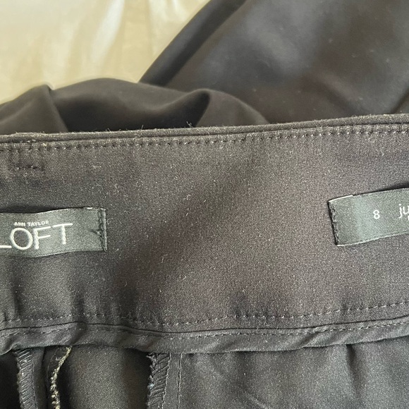 Final Price - LOFT Julie Skinny Pants - Picture 5 of 6